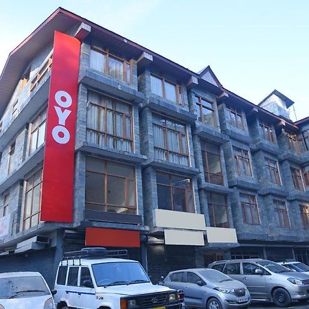 Oyo 19322 Hotel Snow Flake Manāli Exteriör bild