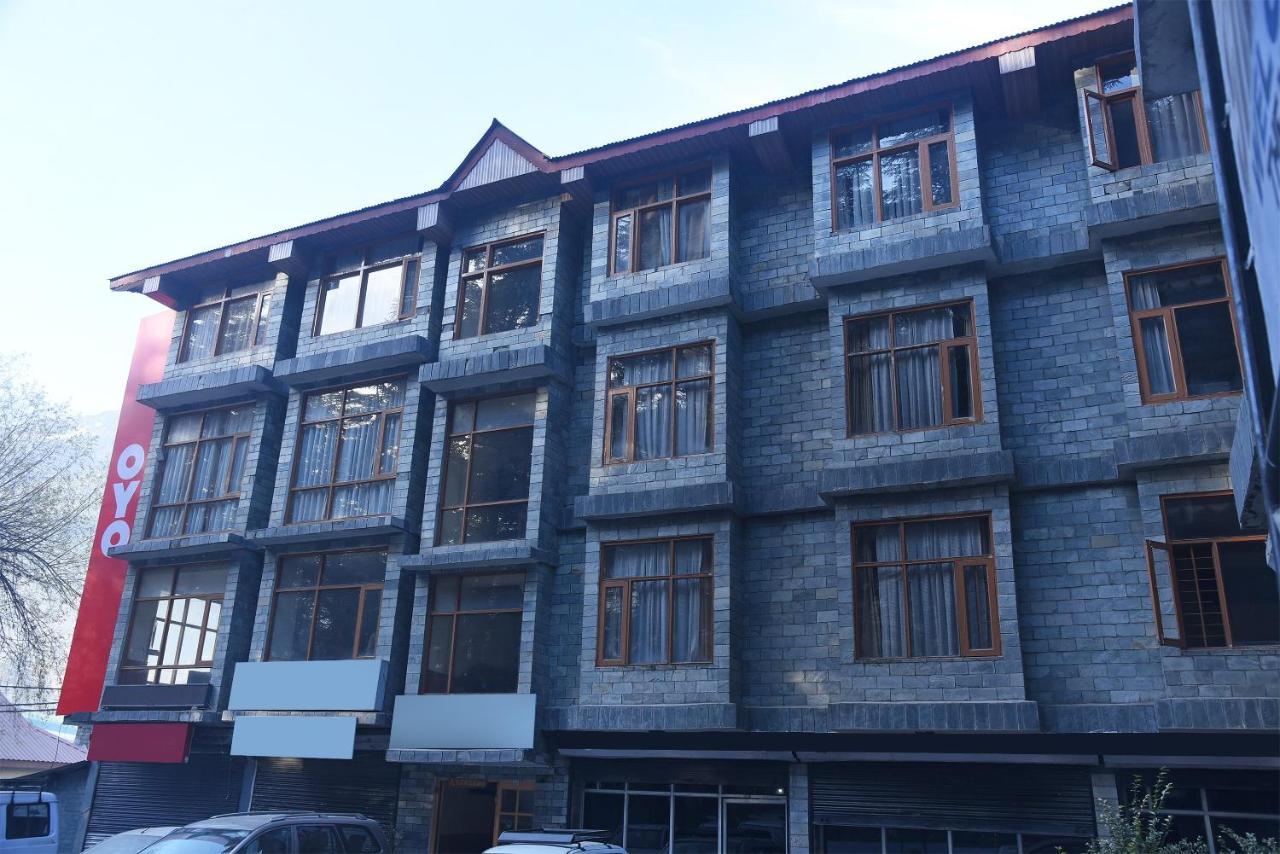 Oyo 19322 Hotel Snow Flake Manāli Exteriör bild